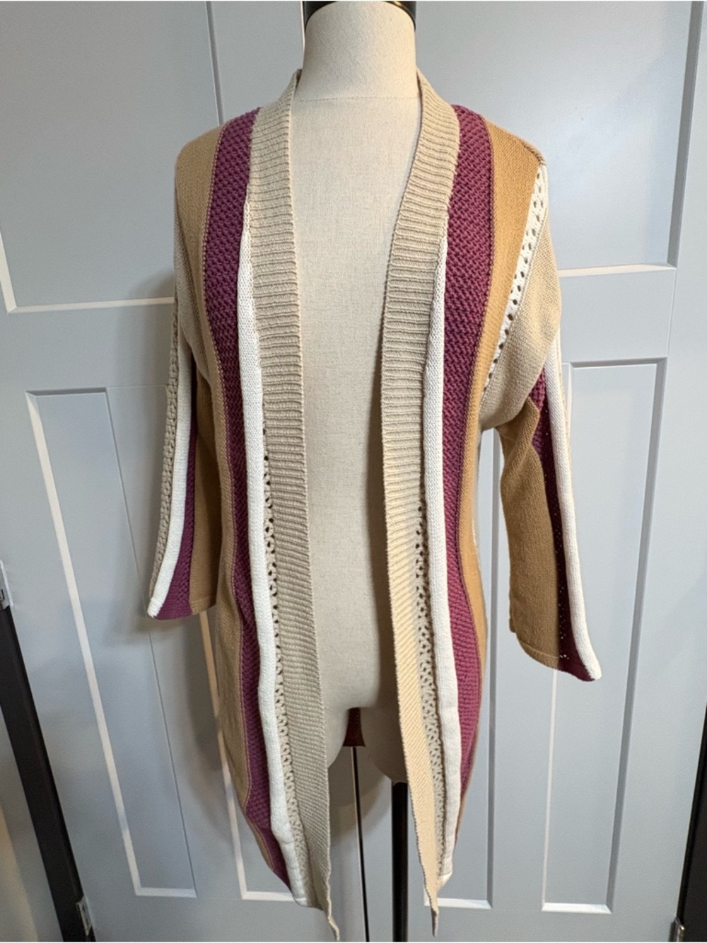 CATO Cardigan Sweater - Medium